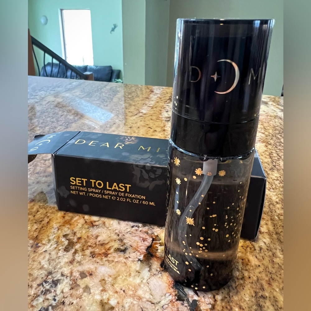 Dear Midnight Set To Last setting spray
